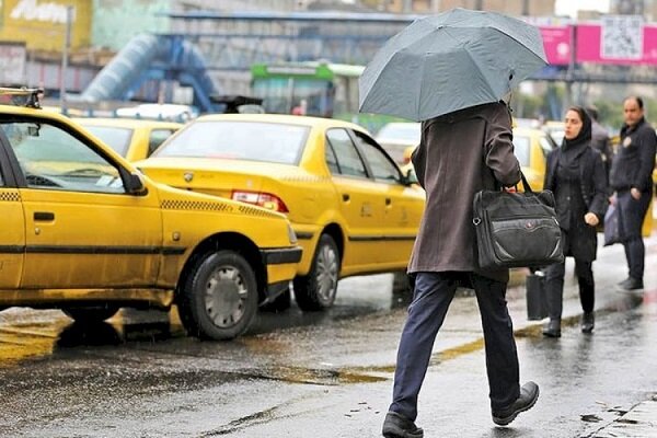 ‌نذر خدمت رانندگان تاکسی در کاشان